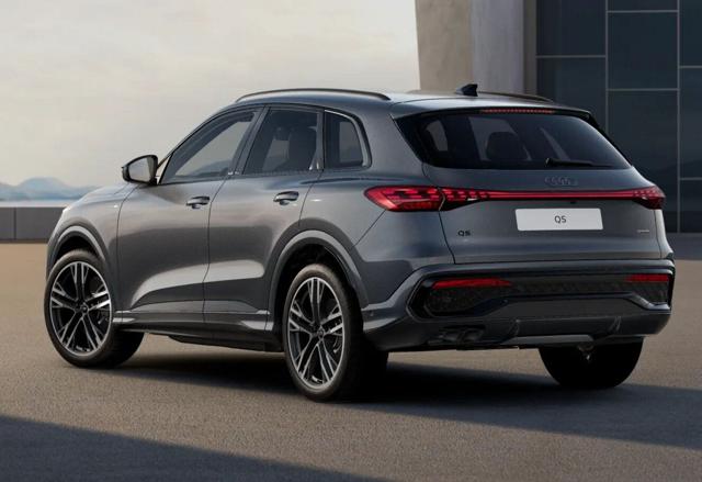 Audi Q5 40 TDI 204 CV quattro S-tronic S line-Tetto-Tech - foto 3 di 4