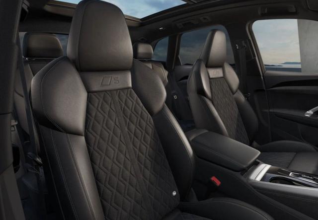 Audi Q5 40 TDI 204 CV quattro S-tronic S line-Tetto-Tech km 0 a MELEGNANO