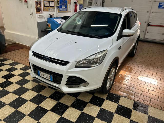Ford Kuga 2.0 TDCI 150 CV S&S 4WD Powershift Titanium EURO6 usato a MELEGNANO