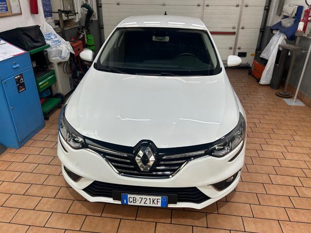 Renault Megane M�gane TCe 140 CV EDC FAP Duel2 usato a MELEGNANO