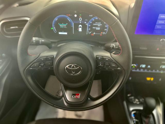 Toyota Yaris Cross 1.5 Hybrid 130 CV 5p. E-CVT GR SPORT - foto 4 di 4