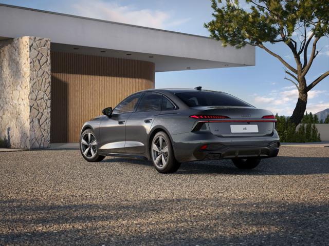 Audi A6 TDI 150 kW S tronic S line edition - foto 2 di 4