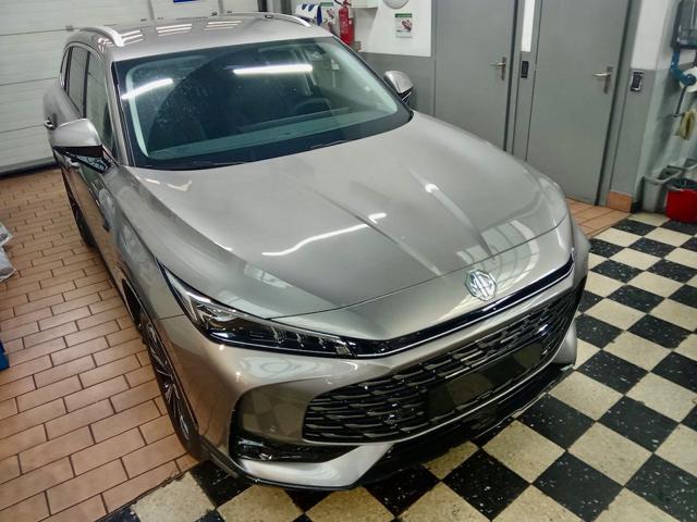 MG HS HEV 224cv Luxury - foto 2 di 4