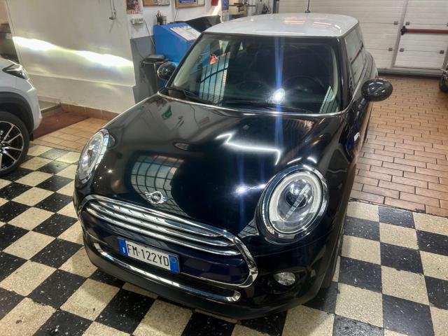 MINI Cooper 1.5 Cooper Hype Automatica - foto 3 di 4
