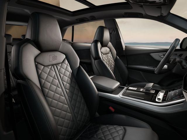Audi Q8 50 TDI 286 CV quattro S line edition Tetto C23" nuovo a MELEGNANO
