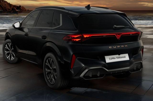 CUPRA Terramar 1.5 Hybrid 150cv DSG EDGE+DIGITAL - foto 3 di 4