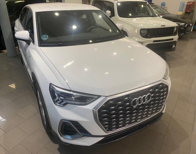 Audi Q3 SPB 35 TDI S tronic S line edition semestrale a MELEGNANO