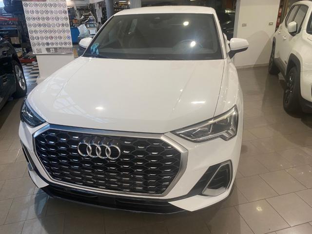 Audi Q3 SPB 35 TDI S tronic S line edition - foto 2 di 4