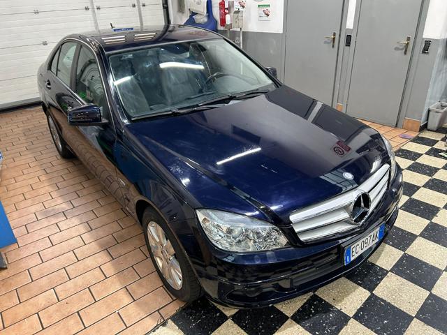 Mercedes-Benz C 220 CDI BlueEFFICIENCY Executive - foto 2 di 4