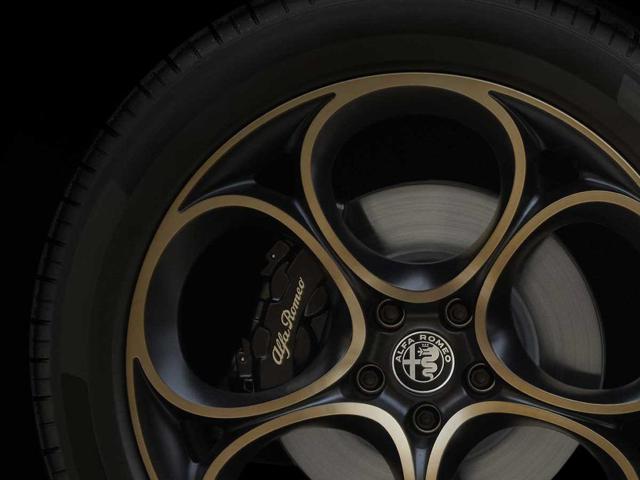 Alfa Romeo Tonale 1.5 160 CV MHEV TCT7 Intensa Tetto apribile - foto 4 di 4