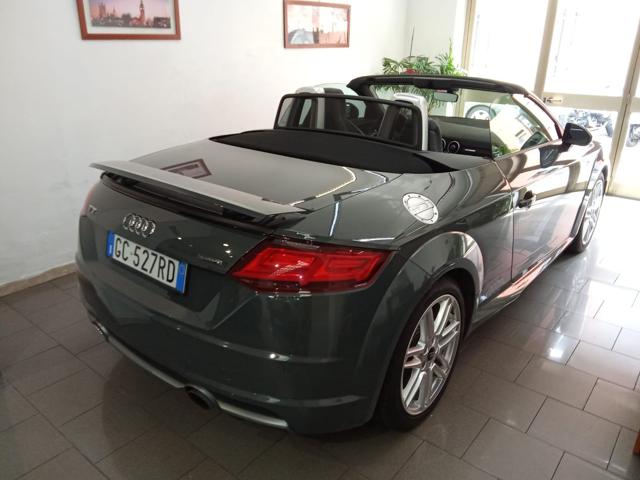 Audi TT Roadster 2.0 TFSI quattro S tronic S line - foto 3 di 4