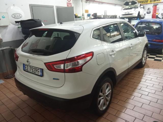 Nissan Qashqai 1.5 dCi Acenta - foto 4 di 4