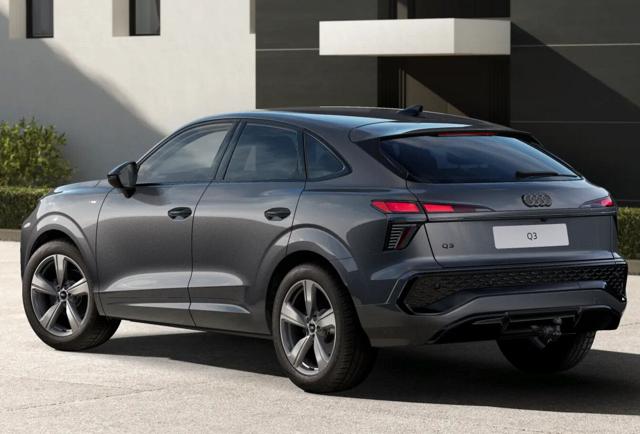 Audi Q3 35 TDI S tronic S line edition - foto 3 di 4