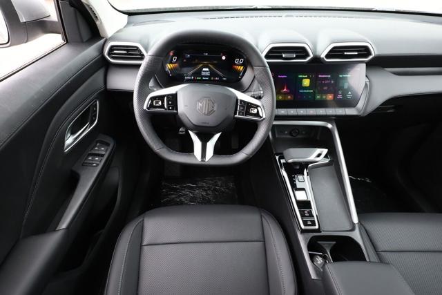 MG ZS 1.5 Hybrid+ Luxury - foto 2 di 4