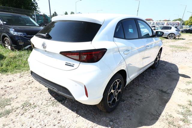 MG MG3 1.5 Hybrid+ 195cv Luxury - foto 3 di 4