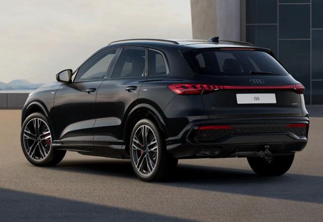 Audi Q5 TDI 220 kW mHEV+ S tronic quattro S line Full Opt - foto 2 di 4
