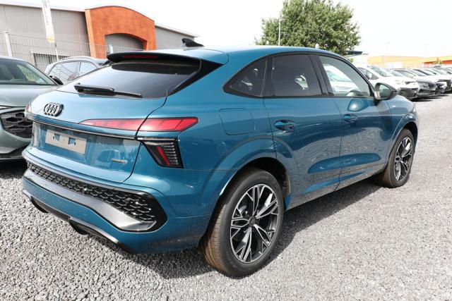 Audi Q3 Sportback 2.0 tfsi S line quattro 204cv s-tronic - foto 2 di 8