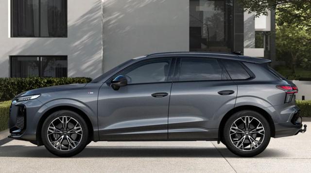 Audi Q3 TFSI 150 kW quattro S tr S Line Full Opt - foto 2 di 7