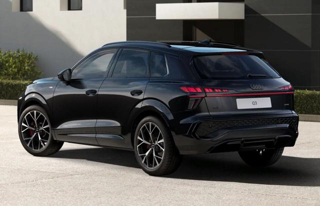 Audi Q3 TFSI 265cv S tronic quattro S Line Techpro - foto 2 di 4