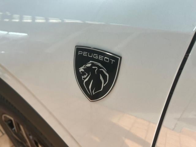 Peugeot 5008 Hybrid 145 e-DCS6 GT - foto 3 di 4