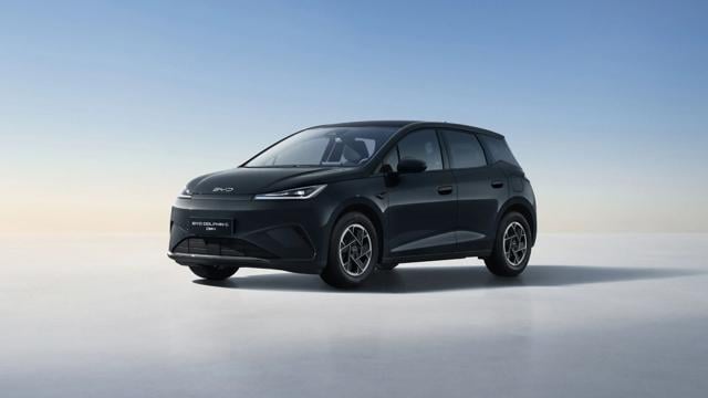 BYD DOLPHIN G DM-i 1.5 phev Boost 212cv, del 2026, 10 km, in vendita a Melegnano (MI)