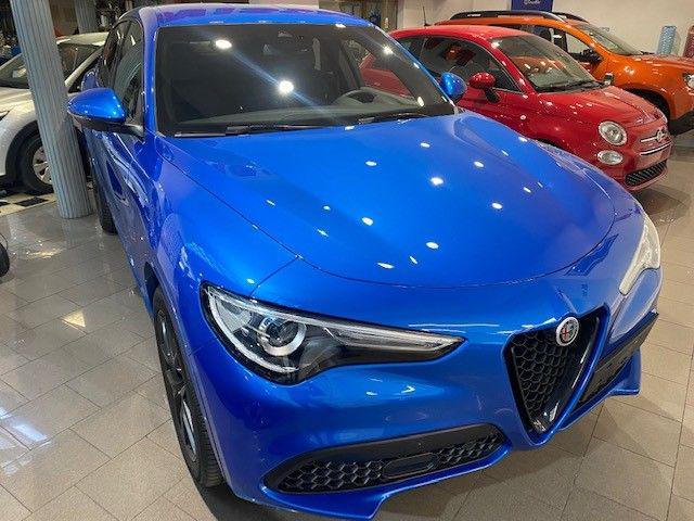 Alfa Romeo Stelvio 2.0 Turbo 280 CV AT8 Q4 Veloce Cerchi 21", del 2025, 50.042 km, in vendita a Melegnano (MI)