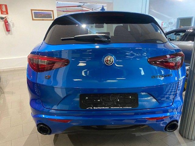 Alfa Romeo Stelvio 2.0 Turbo 280 CV AT8 Q4 Veloce Cerchi 21" - foto 2 di 4