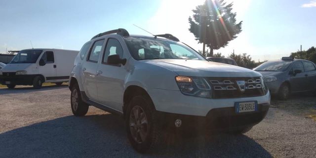 Dacia Duster 1.6 110CV 4x2 GPL Lauréate usato a FORLIMPOPOLI