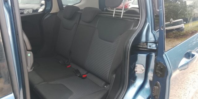 Ford Tourneo Courier 1.5 TDCI 100 CV S&S AUTOVETTURA - foto 3 di 4