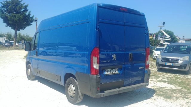 Peugeot Boxer 333 2.0 BlueHDi 130CV PM-TN Furgone - foto 2 di 4