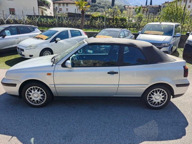 Volkswagen Golf Cabriolet 1.6 cat Highline KARMANN - foto 2 di 4