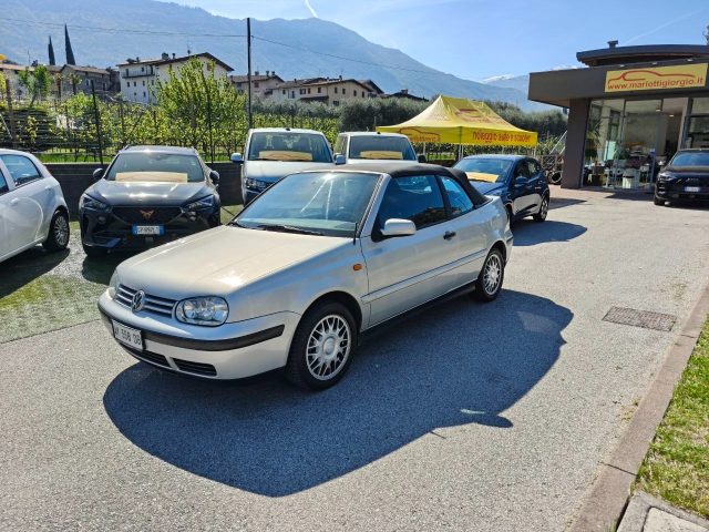 Volkswagen Golf Cabriolet 1.6 cat Highline KARMANN - foto 1 di 4