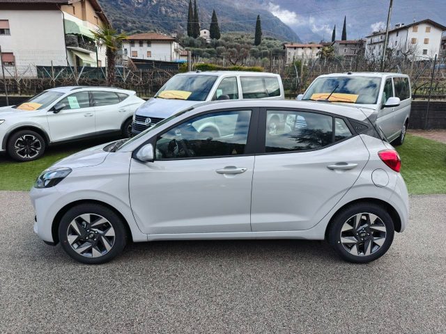 Hyundai i10 1.0 MPI Connectline - foto 2 di 4