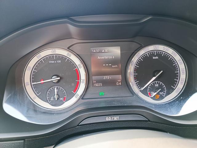 Skoda Karoq 1.0 TSI 110 CV Executive - foto 2 di 4