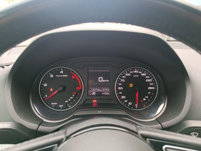 Audi Q2 1.6 TDI Business - foto 3 di 4
