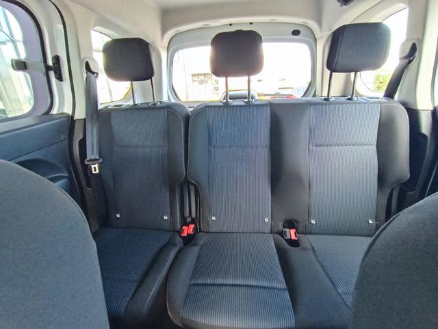 Fiat Doblo Doblò 1.5 BlueHdi 130CV AT8 Combi N1 - foto 3 di 4