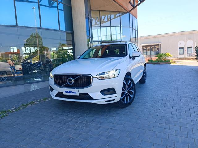Volvo XC60 D4 AWD Geartronic Business usato a CASTELFRANCO DI SOTTO