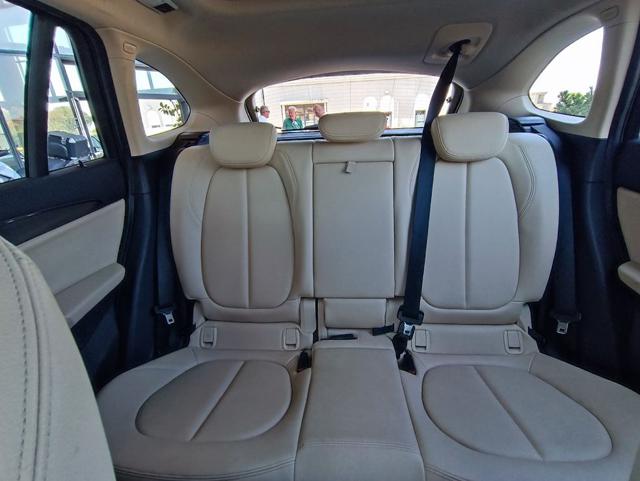 BMW X1 sDrive18d xLine - foto 3 di 4