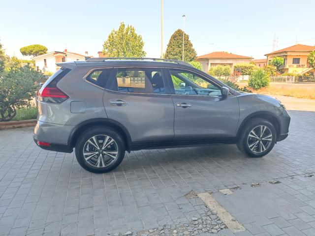 Nissan X-Trail 1.6 dCi 2WD N-Connecta - foto 2 di 4