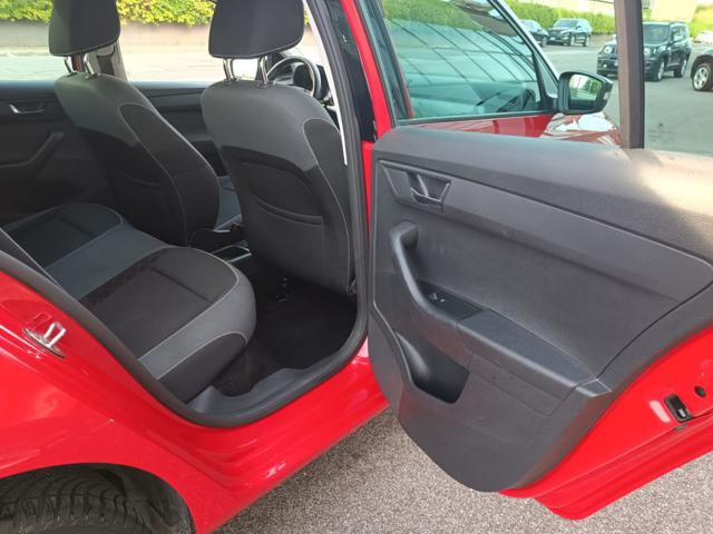 Skoda Fabia 1.0 MPI 75 CV Twin Color Argento - foto 4 di 4