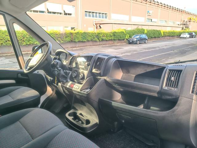 Peugeot Boxer 330 2.2 BlueHDi 140 S&S PM-TM Furgone - foto 4 di 4