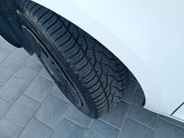 Lancia Ypsilon 1.2 69 CV 5 porte Elefantino - foto 4 di 4