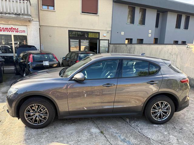 Alfa Romeo Stelvio 2.2 Turbodiesel 210 CV AT8 Q4 Business - foto 3 di 4