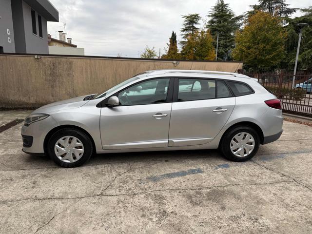 Renault Megane Mégane 1.5 dCi 110CV S&S ESM SporTour Limited - foto 4 di 4