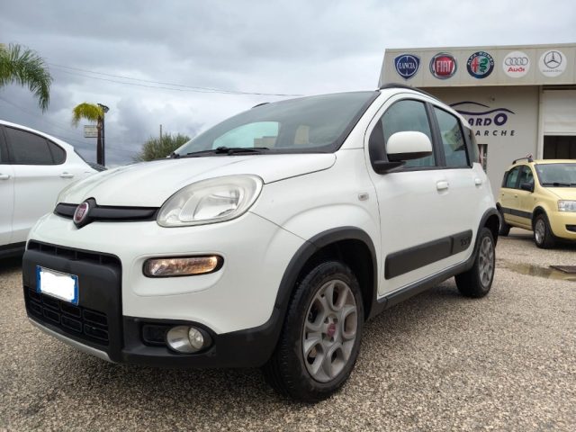 Fiat Panda Cross 1.3 MJT 95 CV S&S 4x4 - foto 4 di 4
