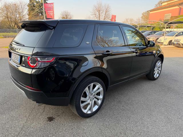 Land Rover Discovery Sport 2.2 TD4 HSE - foto 4 di 4