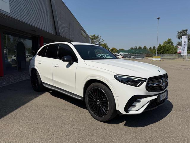 Mercedes-Benz GLC 220 d 4Matic Mild Hybrid AMG Line Premium - foto 3 di 4