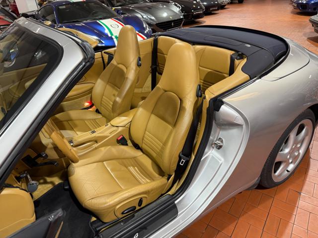 Porsche 911 Carrera 4 Cabriolet-Manuale-Service book usato a ROMA