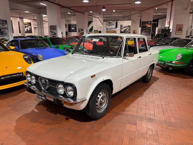 Alfa Romeo Giulia Nuova Super 1300 UNICO PROPRIETARIO-Plastiche originali-Book - foto 3 di 4