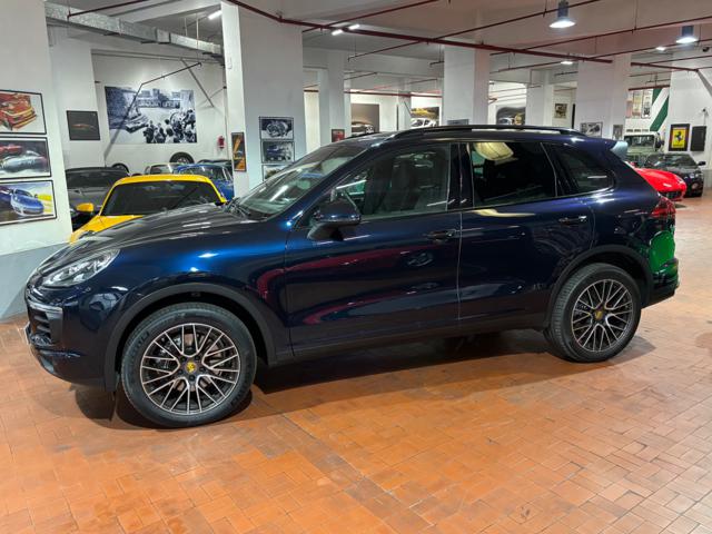 Porsche Cayenne 3.0 DIESEL TETTO TAGLIANDI PORSCHE - foto 4 di 4